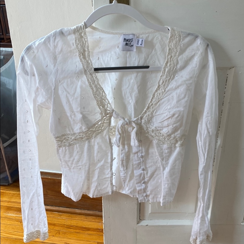 White Lace-Trimmed Top by princess Polly sz 4